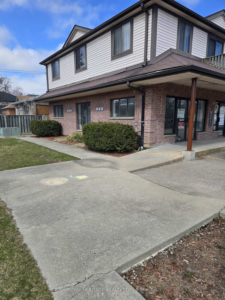 677 Marksbury Road, Pickering, ON, West Shore