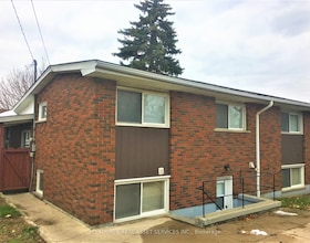 1 Vera Court, Hamilton, ON , MLS #X13139620 , Image - 1