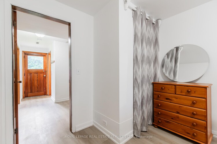 227 Lakeshore Road W, Oakville, ON, 1002 - CO Central