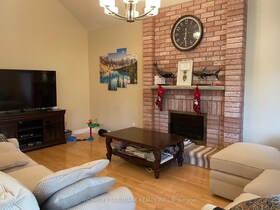 61 Mary Elizabeth Crescent, York, ON , MLS #N12217552 , Image - 1