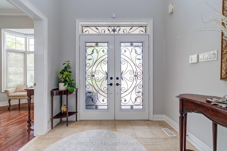 5 Xavier Court, Brampton, ON, Bram West