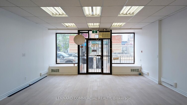 1710 St Clair Avenue W, Toronto, ON, Weston-Pellam Park