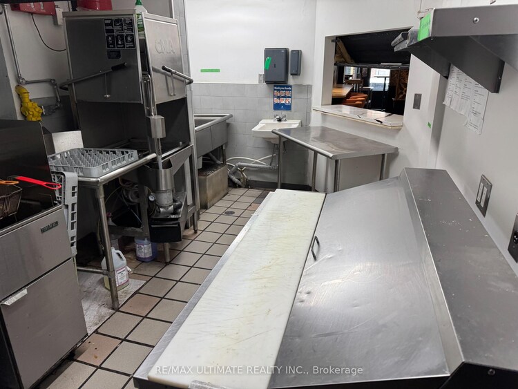 21 Augusta Street, Hamilton, ON, Corktown