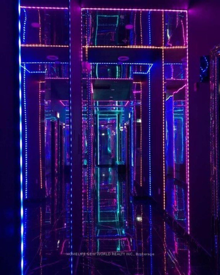 7181 Yonge Street, Markham, ON, Thornhill