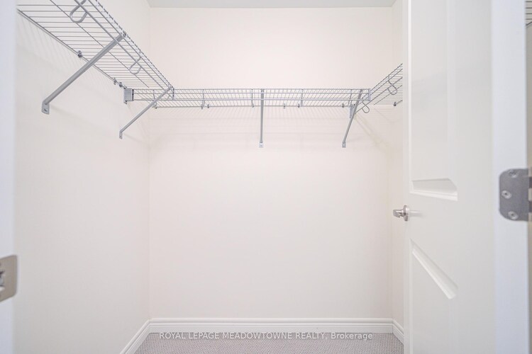 95 Beckett Avenue, East Gwillimbury, ON, Holland Landing