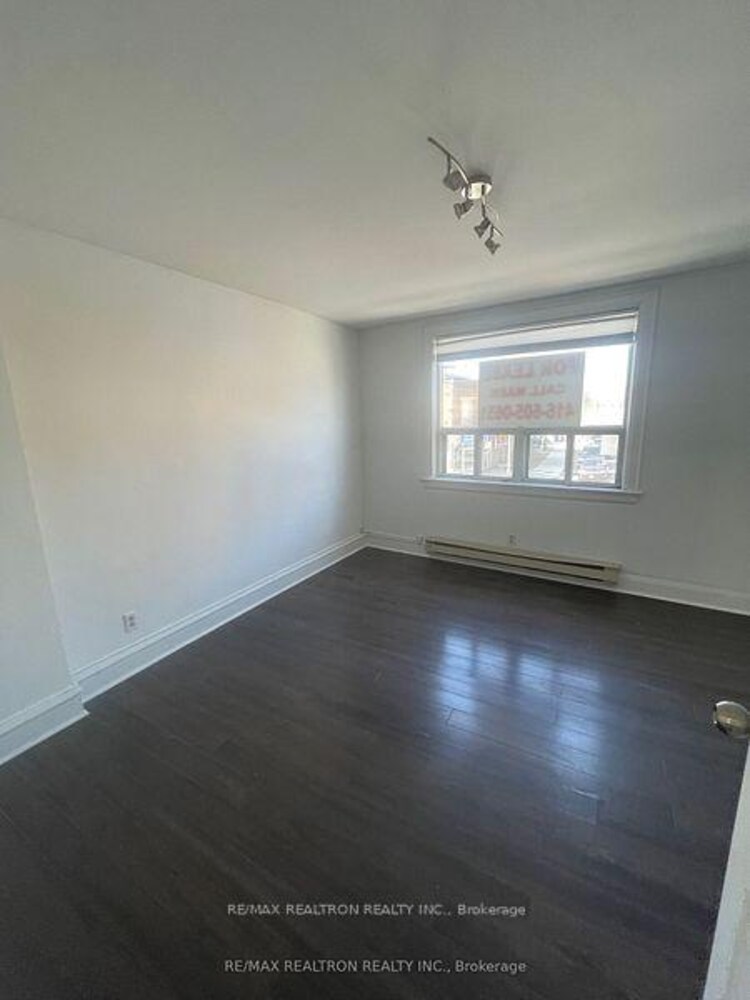 3331A Yonge Street, Toronto, ON, Lawrence Park North