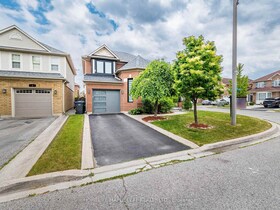 27 Vista Green Crescent, Peel, ON , MLS #W12557376 , Image - 1