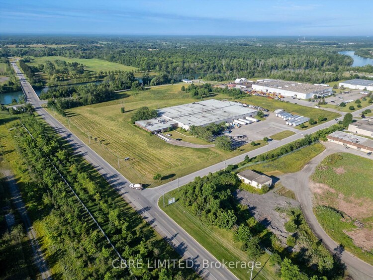 8699 Stanley Avenue, Niagara Falls, ON, 221 - Marineland