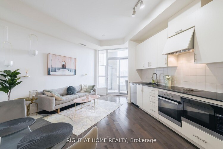 23 Glebe Road W, Toronto, ON, Yonge-Eglinton