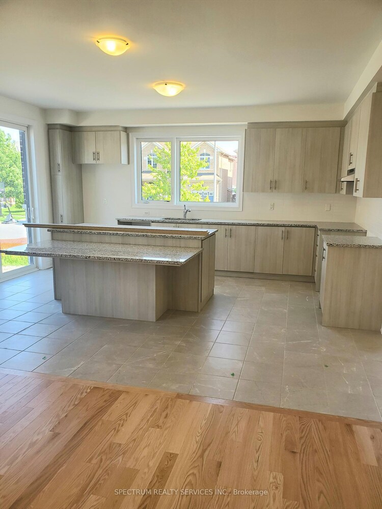 1 Rogerson Street E, Clarington, ON, Newcastle