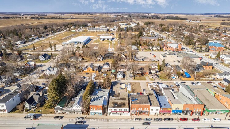 30 Queen Street W, Springwater, ON, Elmvale