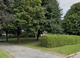 900 Parklane Avenue, Durham, ON