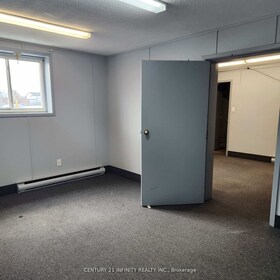 1019 Nelson Street, Durham, ON , MLS #E12395686 , Image - 1