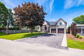 679 Hiawatha Boulevard, Hamilton, ON , MLS #X12354044 , Image - 1