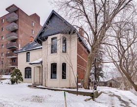 167 Collier Street, Simcoe, ON , MLS #S13645652 , Image - 1
