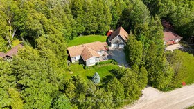 186 Hope Bay Road, Bruce, ON , MLS #X13221602 , Image - 1
