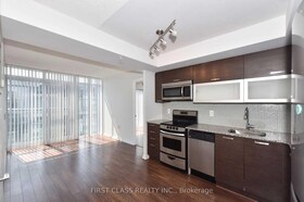 36 Lisgar Street, Toronto, ON , MLS #C13539158 , Image - 1