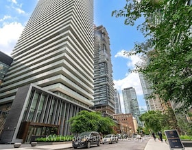 50 Charles Street E, Toronto, ON