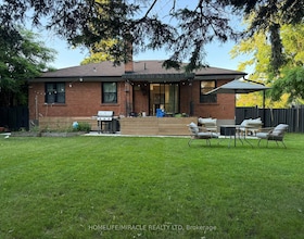 568 Weir Avenue, Halton, ON , MLS #W13667672 , Image - 1