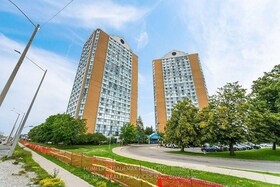 35 Trailwood Drive, Peel, ON