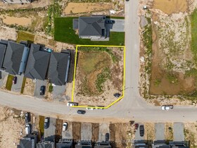 8885 ANGIE Drive, Niagara, ON , MLS #X12833816 , Image - 1