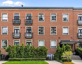 33 Price Street, Toronto, ON , MLS #C13603100 , Image - 1