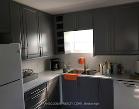 1035 Metro Road N, York, ON , MLS #N12844274 , Image - 1