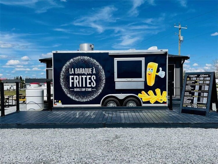 201-203 Highway 11 W, Moonbeam, ON, 