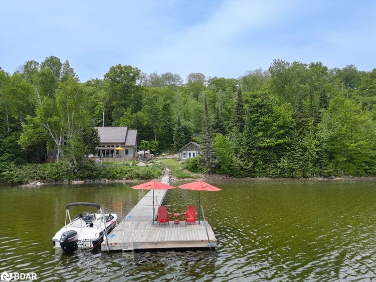 1172A Papineau Lake Road, Hastings Highlands, ON, 