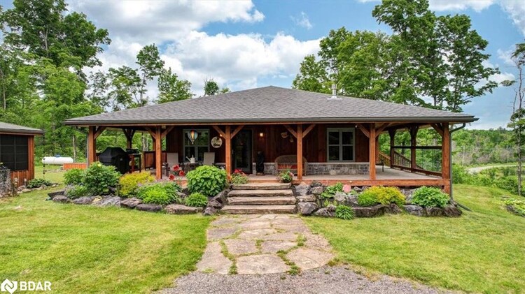 944 Steenburg Lake Road N, Limerick, ON, 