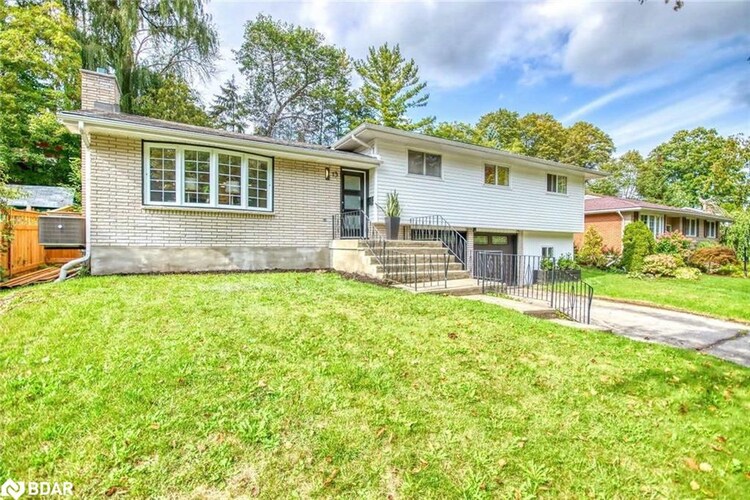 13 Parkside Drive, Quinte West, ON, 