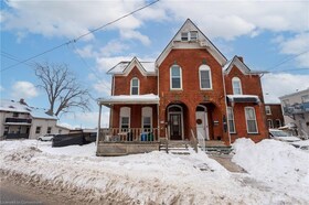 42 Niagara Street, Niagara, ON , MLS #40700368 , Image - 1