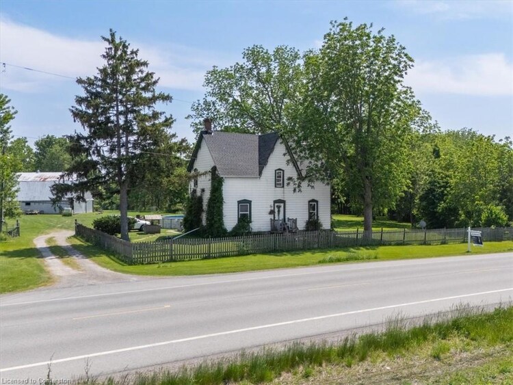 5914 Canborough Road, West Lincoln, ON, 