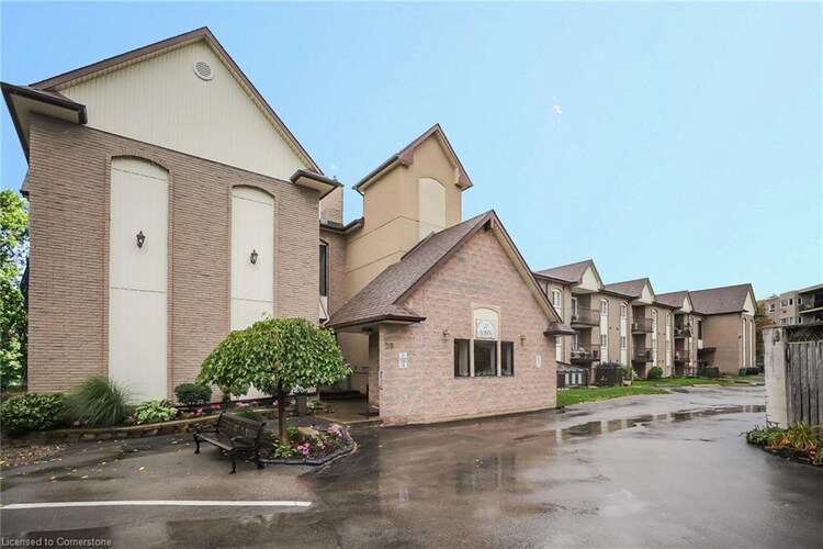 20 John Street, Grimsby, ON, 