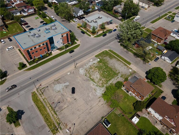 811 East Main Street, Welland, ON, 