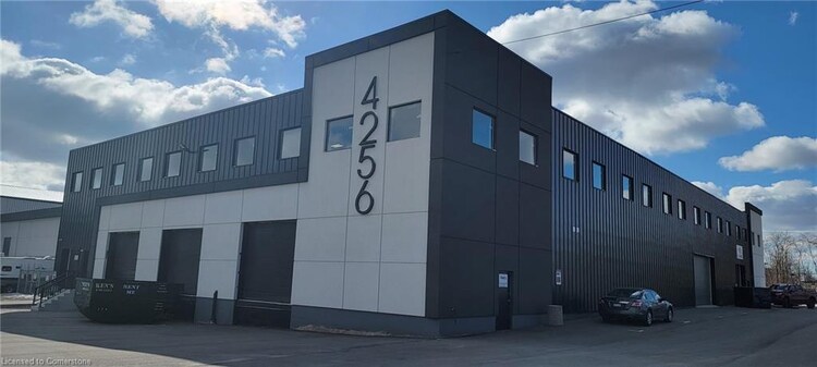 4256 Carroll Avenue, Niagara Falls, ON, 