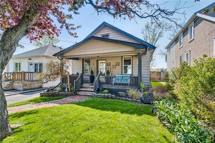 4 Ravine Road, St. Catharines, ON, 