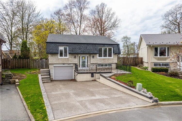 7623 Rainbow Crescent, Niagara Falls, ON, 