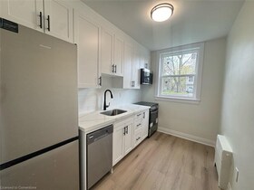 32 Price Avenue, Niagara, ON , MLS #40736378 , Image - 1