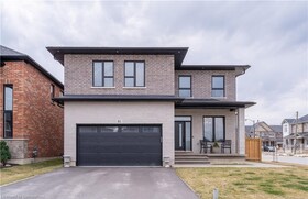 81 Homestead Way, Niagara, ON , MLS #40738303 , Image - 1