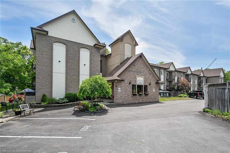 20 John Street, Grimsby, ON, 