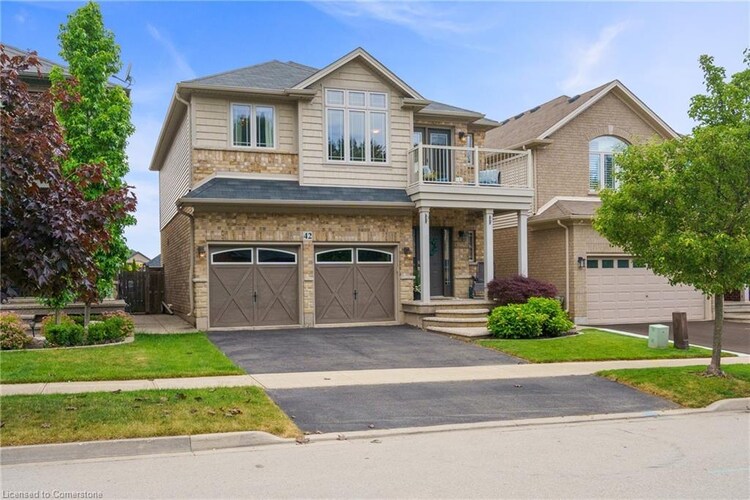 42 Chestnut Drive, Grimsby, ON, 