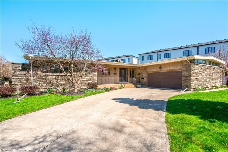 13 Jasmin Crescent, St. Catharines, ON, 