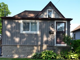 71 Deere Street, Niagara, ON , MLS #40748270 , Image - 1