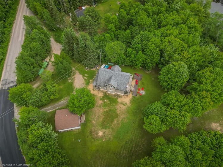 5 Bridge Road, Magnetawan, ON, 