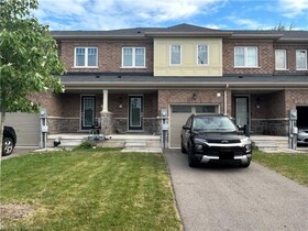 214 Esther Crescent, Niagara, ON , MLS #40749350 , Image - 1