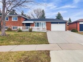 11 Meadowland Gate, Peel, ON , MLS #40709366 , Image - 1