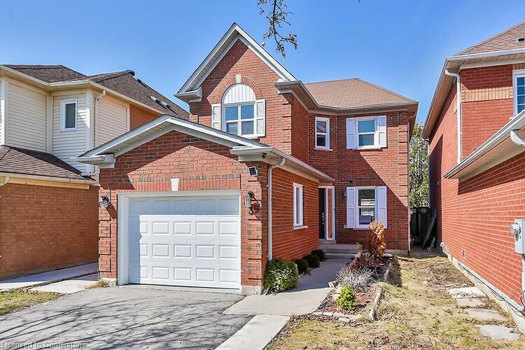39 Blue Spruce Street, Brampton, ON, Sandringham-Wellington