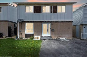 21 Grand River Court, Peel, ON , MLS #40726347 , Image - 1