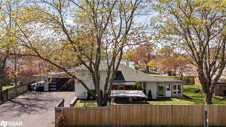 1626 Park Royale Boulevard, Mississauga, ON, Lakeview
